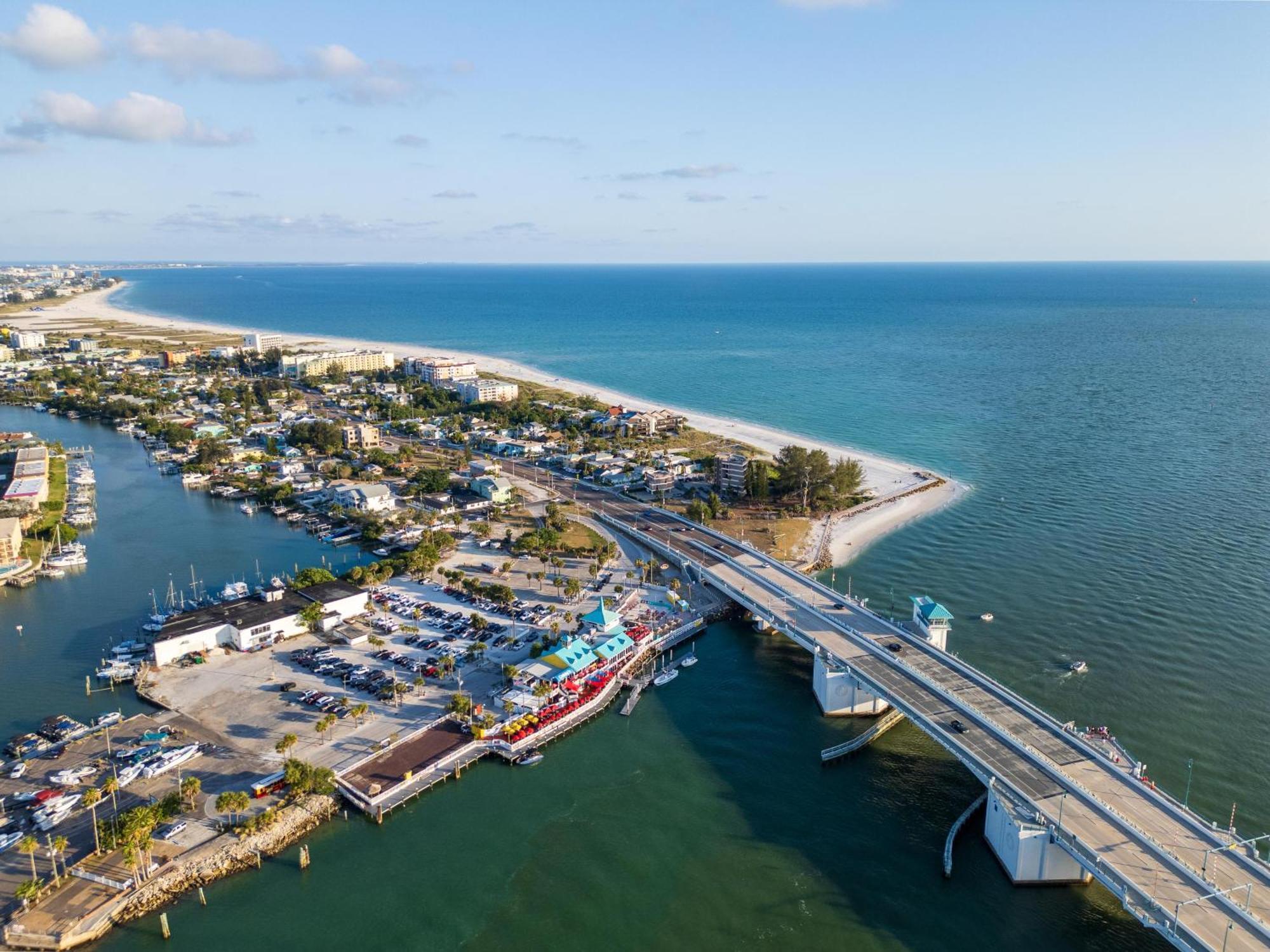 C3-Star Fish St. Pete Beach Exterior photo